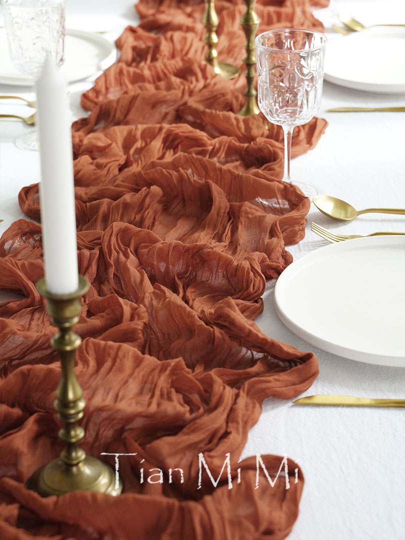 Полупрозрачная марлевая скатер – обзор и цена Christmas Table Runner